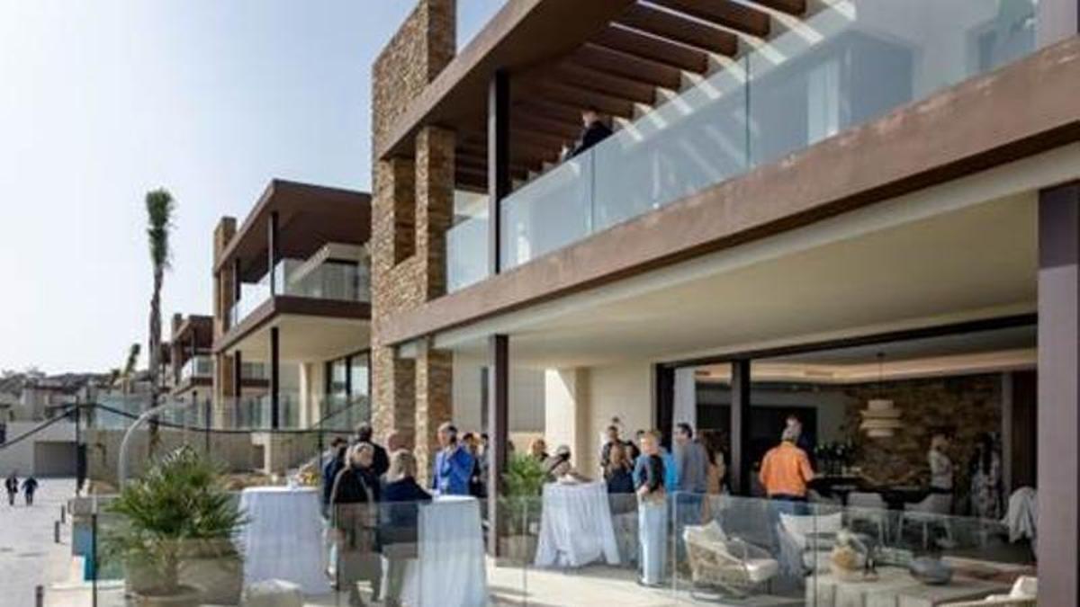 Tan sólo quedan cuatro de las 13 villas de lujo a la venta.