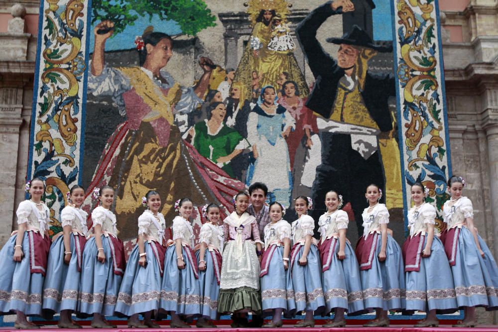 Dansà infantil a la Virgen