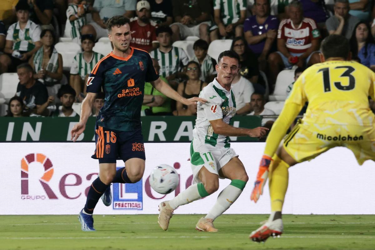 Córdoba CF-Granada | Las imágenes del partido de LaLiga Hypermotion Córdoba CF-Granada | Las imágenes del partido de LaLiga Hypermotion