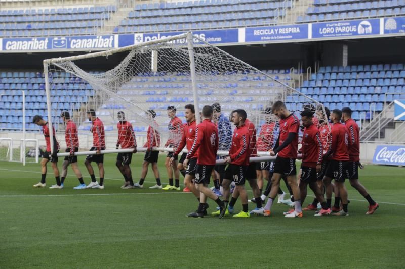 Entrenamiento del Tenerife  | 21/01/2020 | Fotógrafo: Delia Padrón