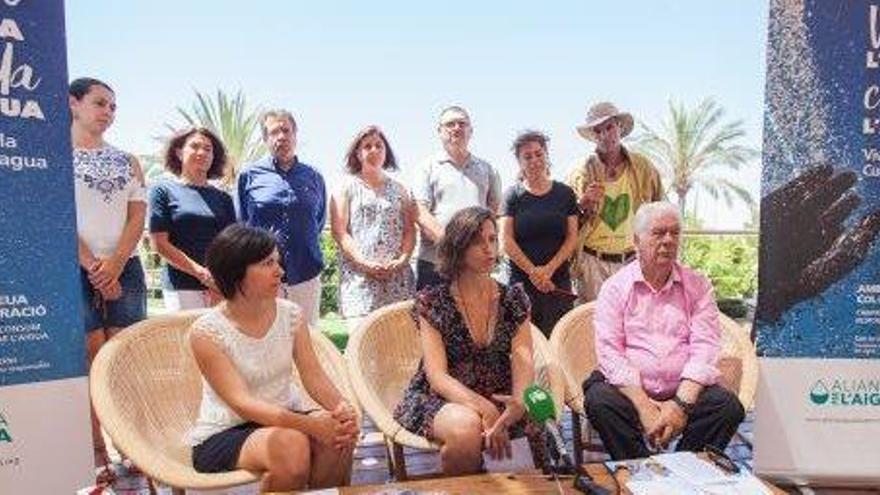 Presentación ayer de la campaña de este año de &#039;Vive la isla, cuida el agua&#039;.