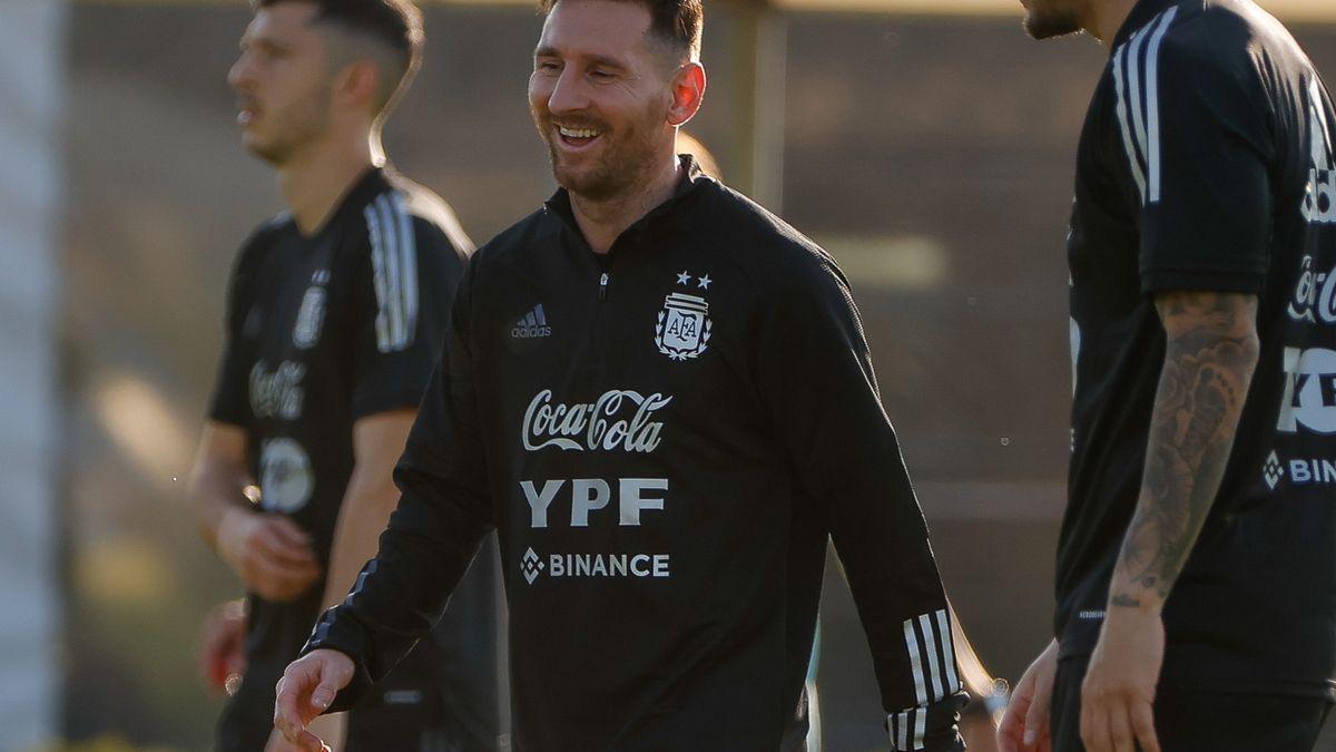 Messi quiere brillar con Argentina en Qatar.