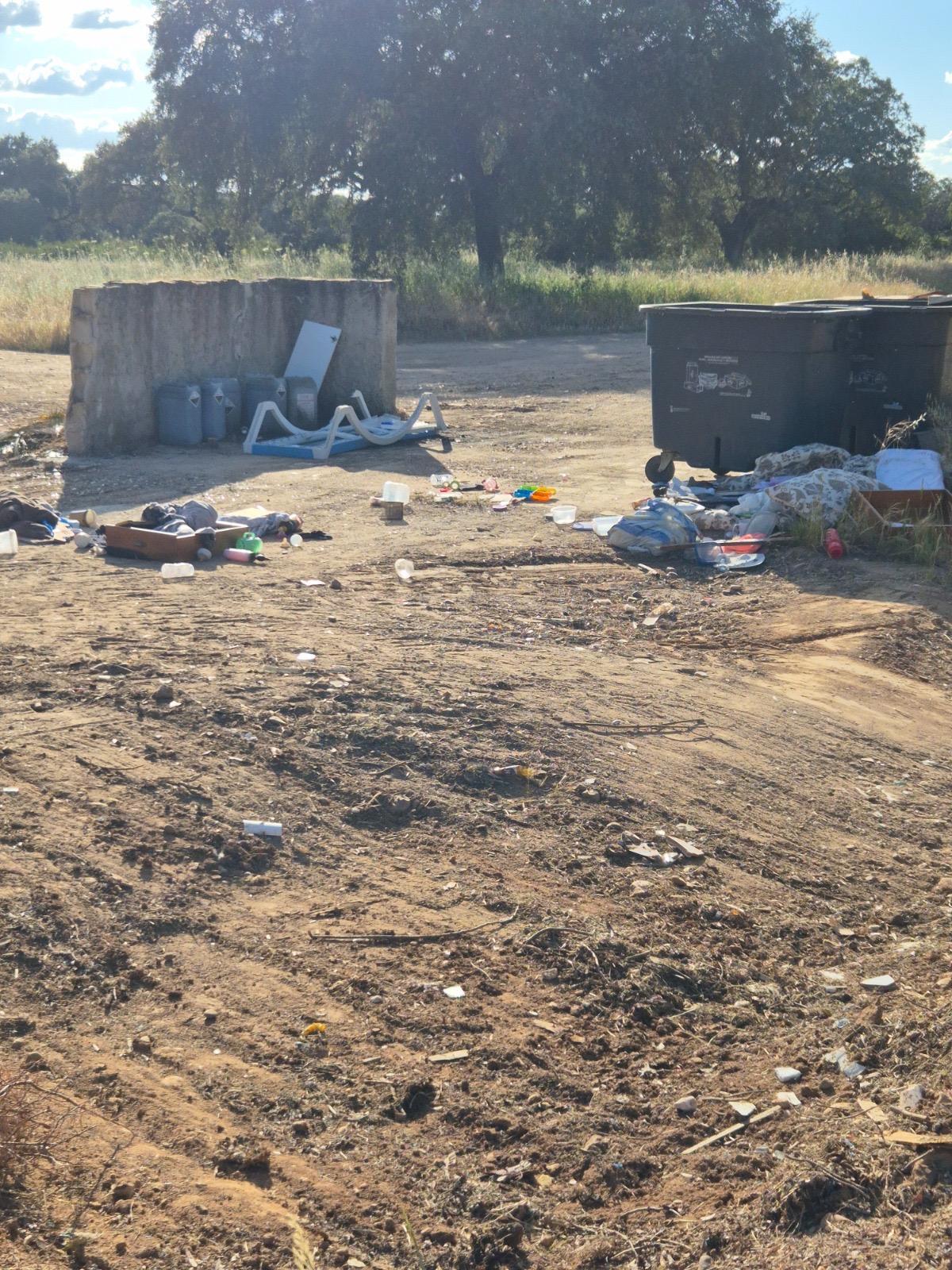 Estado actual de parte del parque de Tres Arroyos en Badajoz.