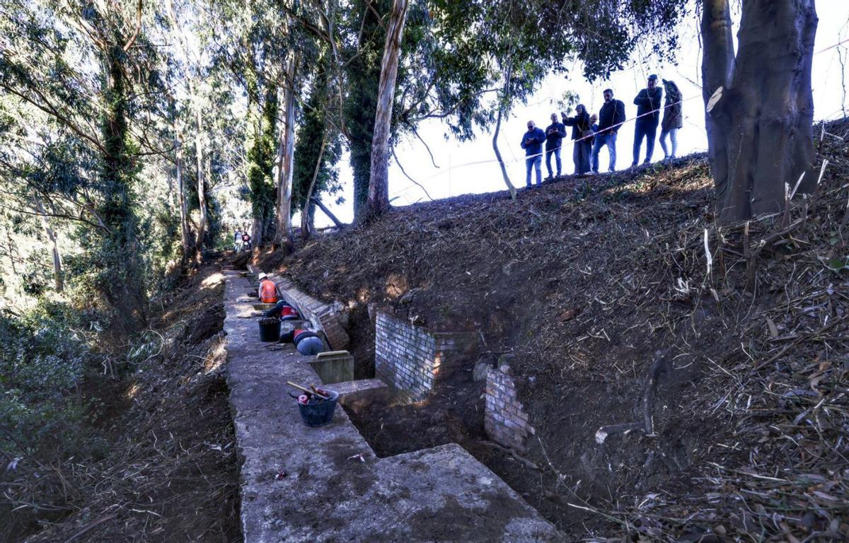 &quot;Pensaba que me moriría sin ver cómo se abría la fosa&quot;, dicen las familias de las víctimas de La Lloba