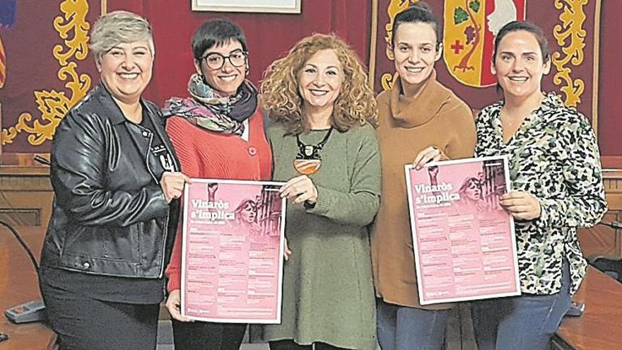 Encendido violeta y cultura para remover conciencias en Vinaròs