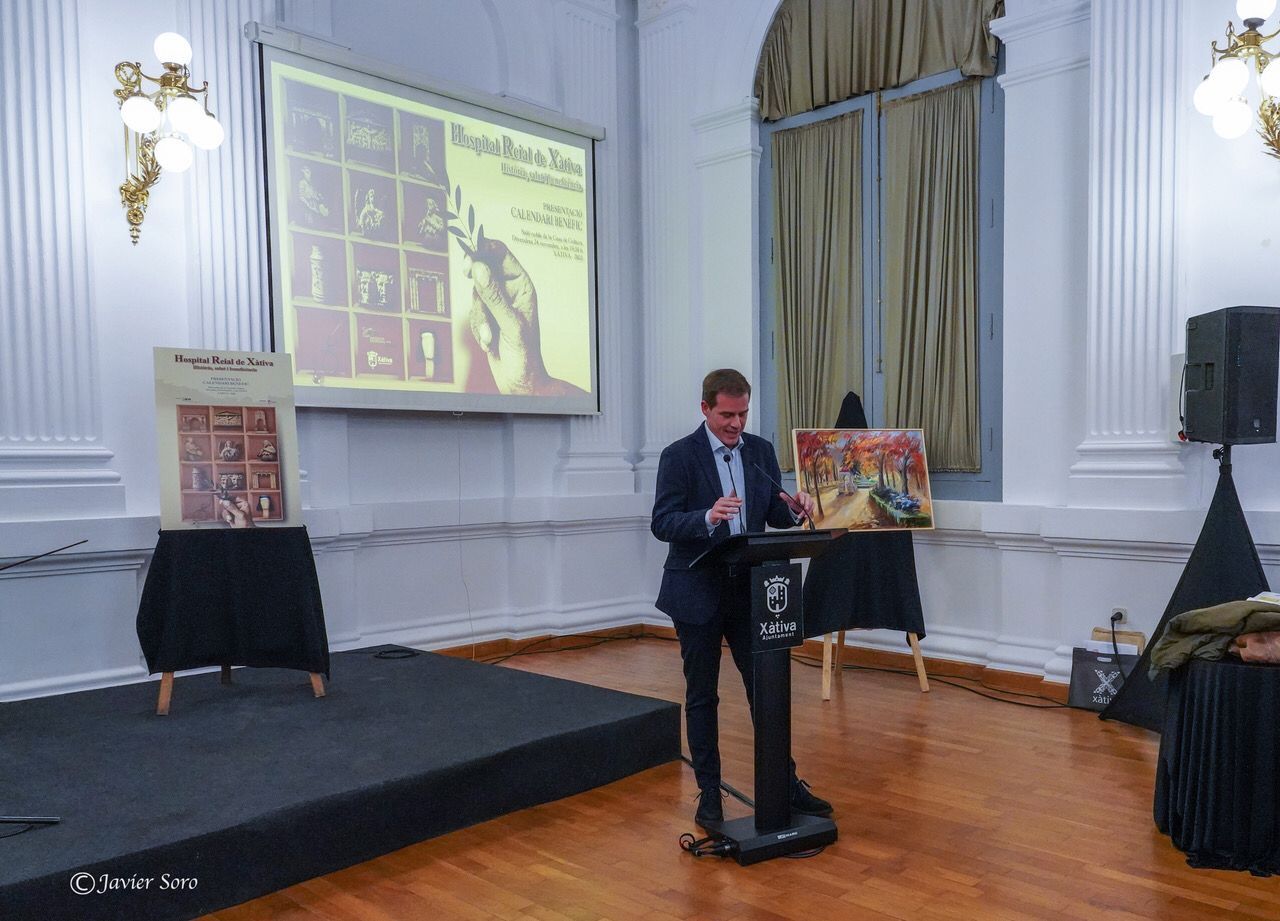 Presentación del calendario solidario de Xàtiva