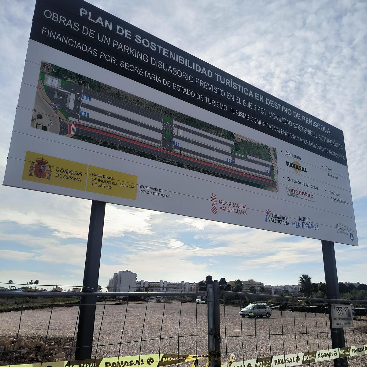 El nuevo aparcamiento, situado en la zona de La Cardona, ocupará una superficie de 21.000 m2 y ofrecerá más de 500 plazas para turismos.