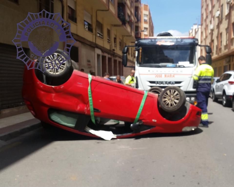 Aparatoso accidente de tráfico en Castellón