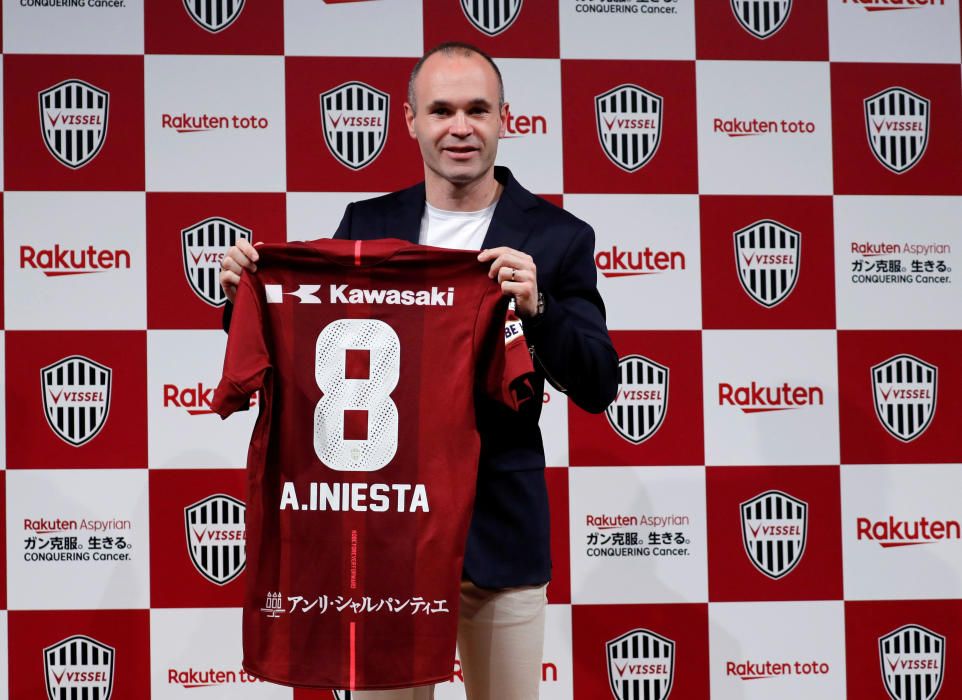 Presentació d'Andrés Iniesta amb el Vissel Kobe