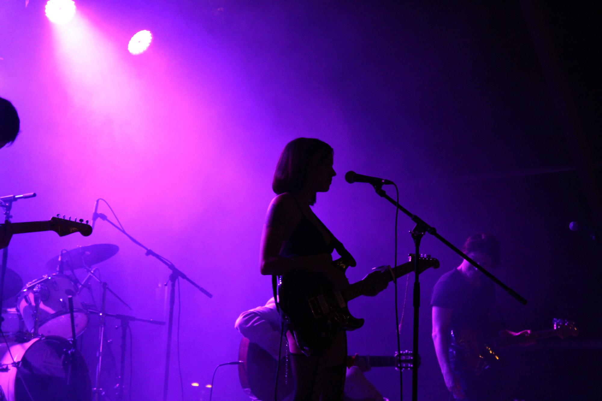 Música a càrrec dels grups «Penélope» i «Minibus» per les Revetlles de Sant Pere