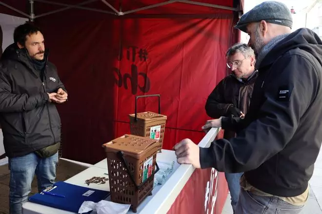 Máis de 1.800 fogares de Carballo xa separan a materia orgánica