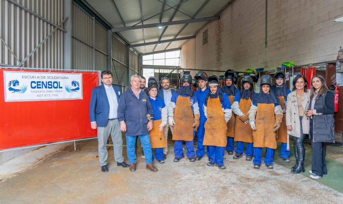Participantes en el curso de soldadura que impulsa el Plan Integrado de Emprego.  | // FDV