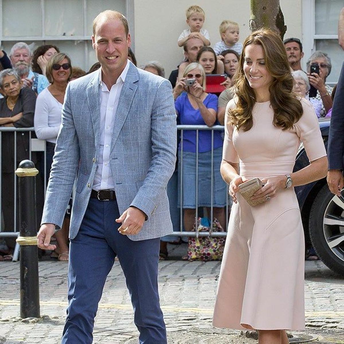 Los duques de Cambridge en su llegada a un acto oficial