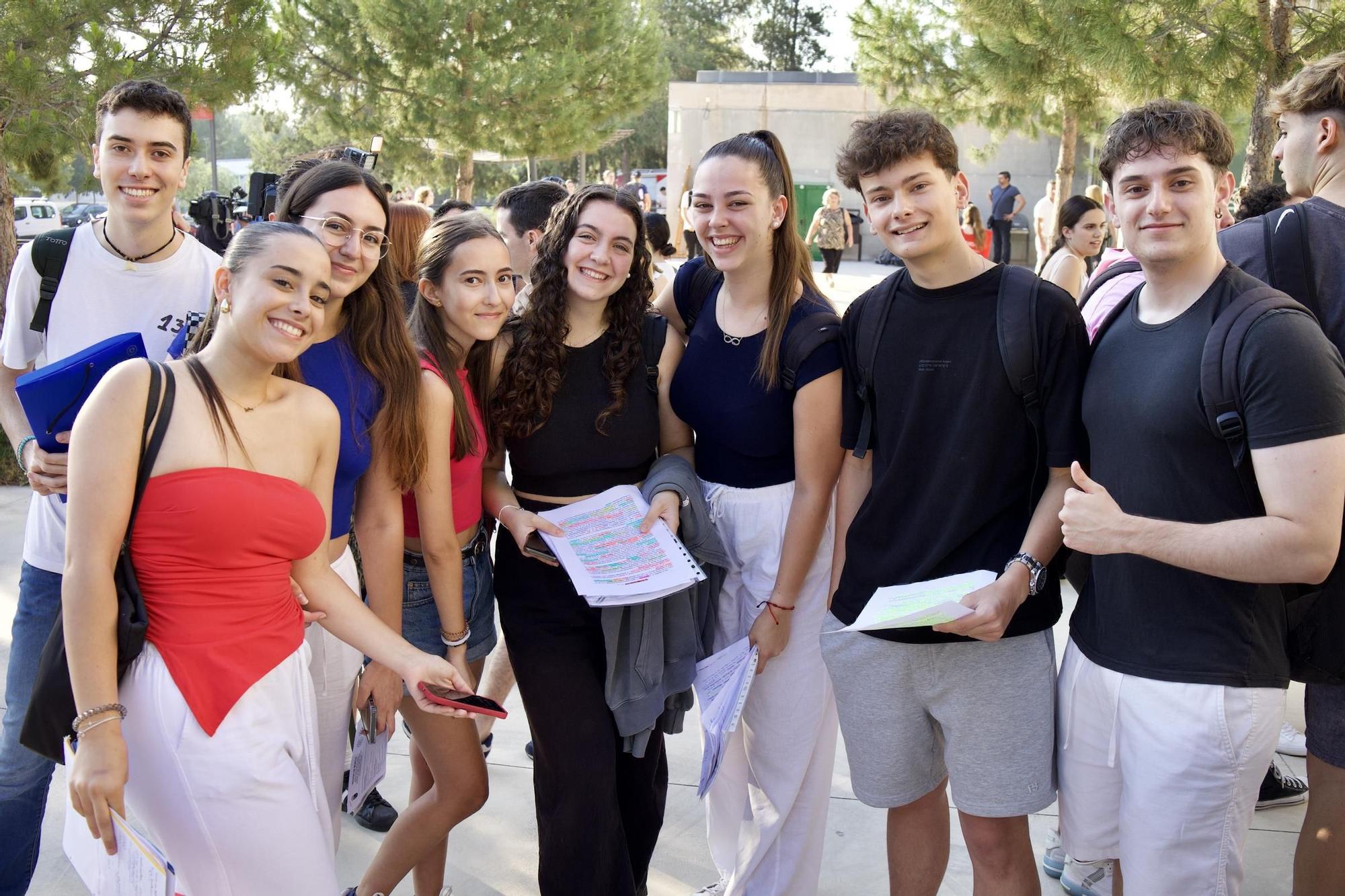 Así ha transcurrido la primera mañana de la EBAU en el campus de Espinardo de Murcia