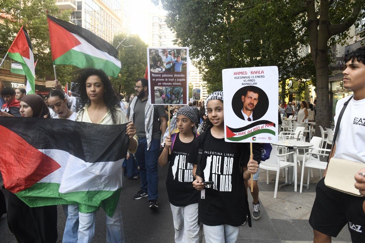 La manifestación de Murcia a favor de Gaza, en imágenes