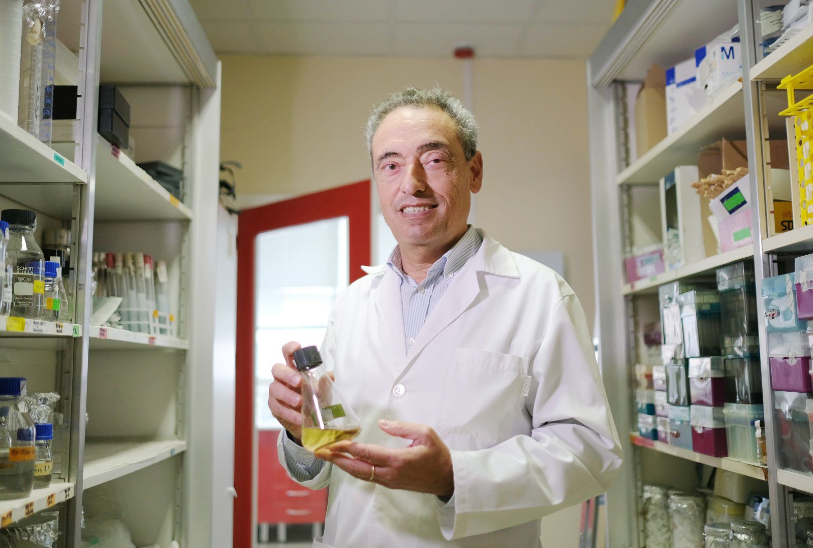 Un científico aragonés, al frente de la lucha contra la tuberculosis
