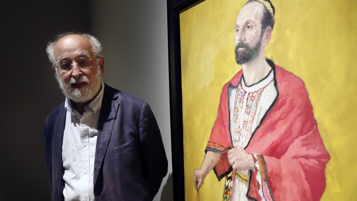 Daniel Quintero, esta semana ante el retrato de Ibn Gabirol en el Centro Cultural Fundación Unicaja, en el Palacio del Obispo.