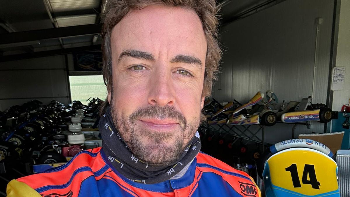 Alonso sigue rodando en sus vacaciones