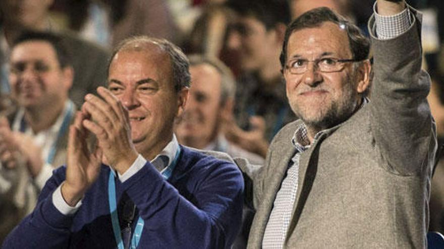 Monago y Rajoy en la convención nacional del PP en Cáceres.
