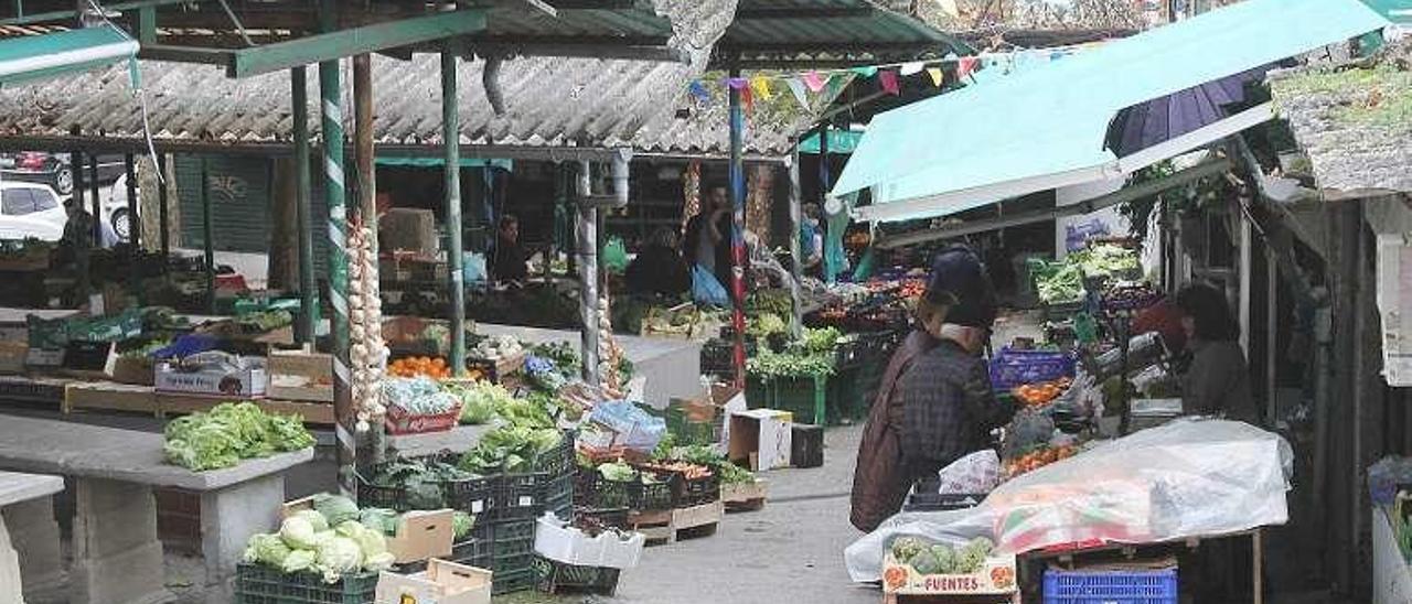 Estado de la zona de rianxo de la plaza . //Iñaki Osorio