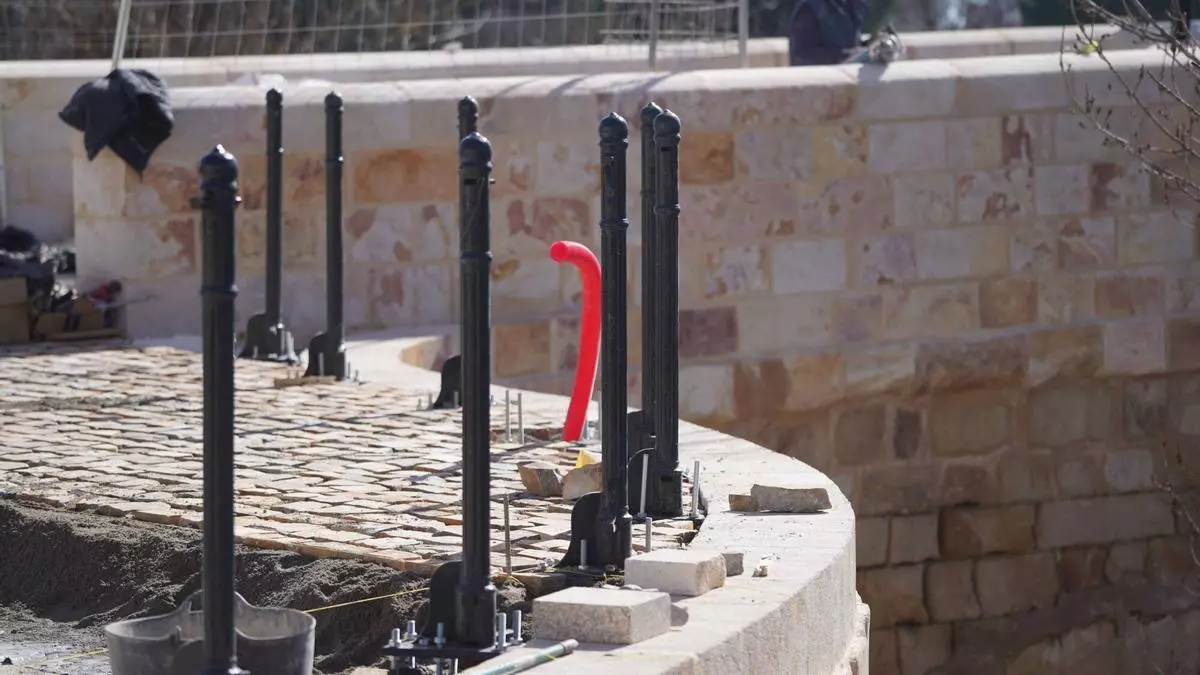 Diáfanas vistas al Duero en los accesos del rehabilitado Puente de Piedra de Zamora
