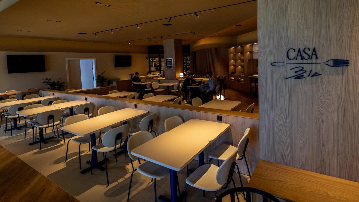 El comedor de Casa Bela, en el Bela Padel Center.