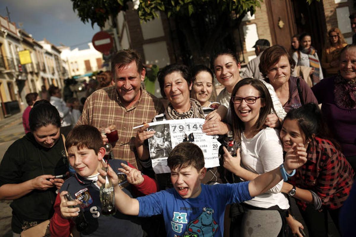 El Gordo de la Lotería de Navidad inunda de millones Roquetas de Mar
