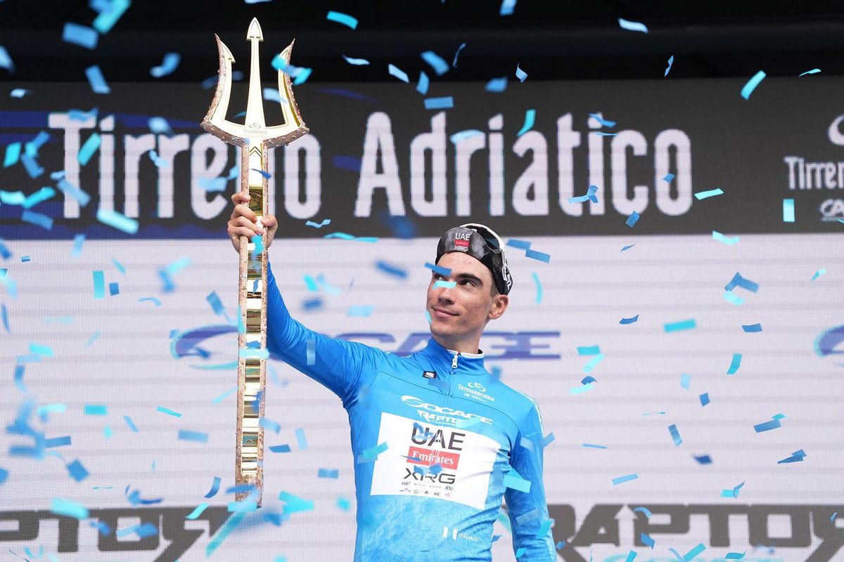 Ayuso, en el podio de la Tirreno-Adriático