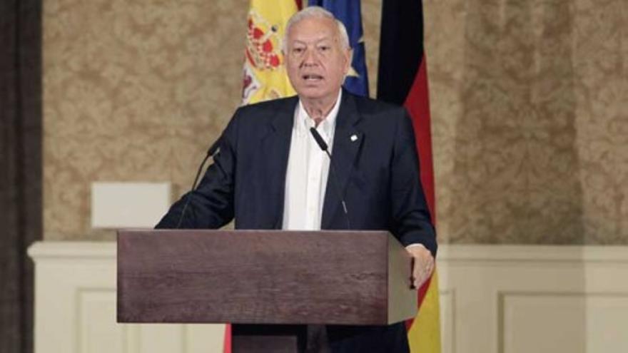 Margallo defiende la honorabilidad de Rajoy