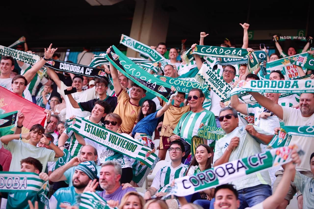 Córdoba CF-Barcelona Atlétic | La afición cordobesista, en imágenes
