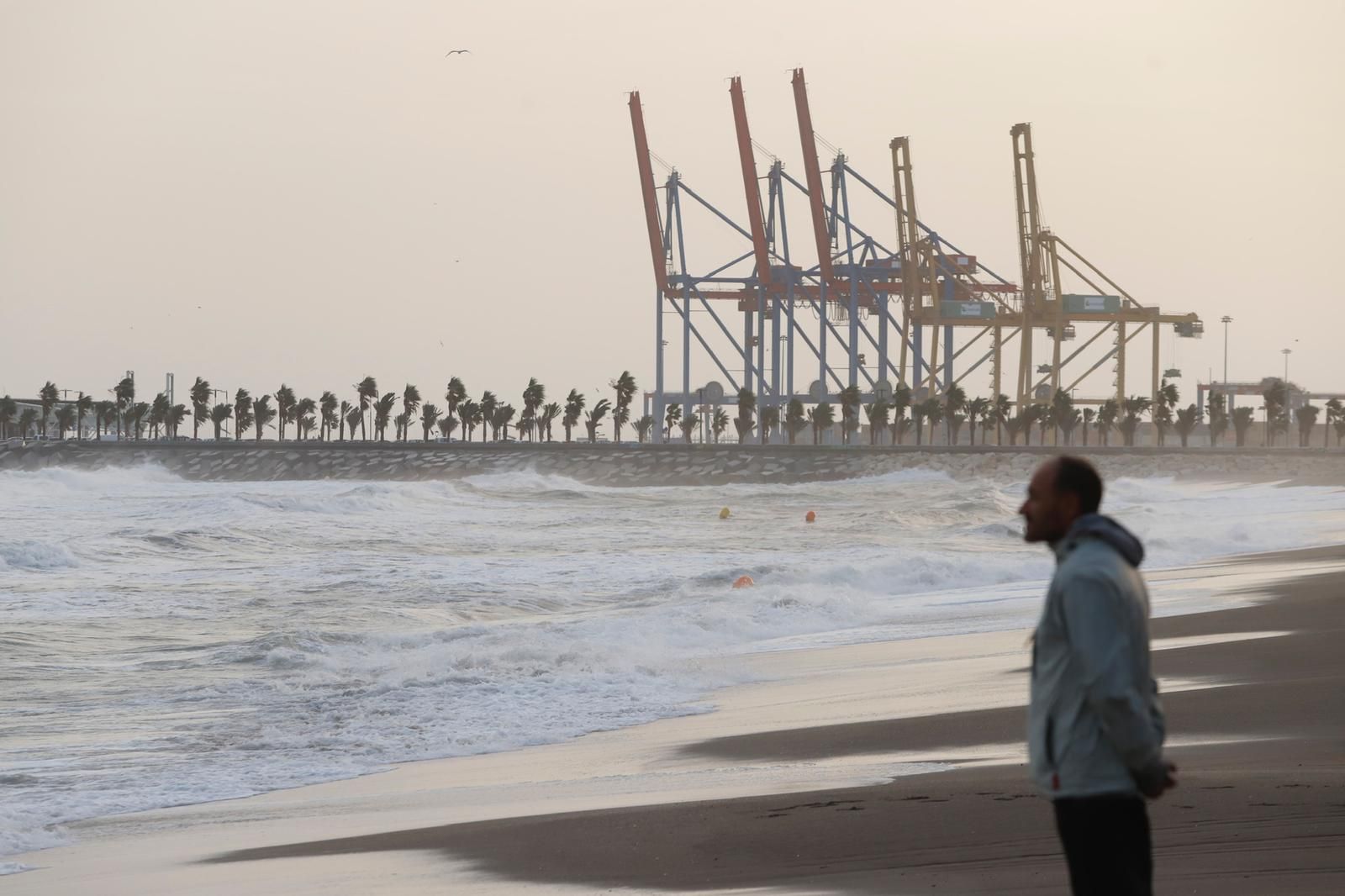 Temporal de viento y olas en la provincia de Málaga