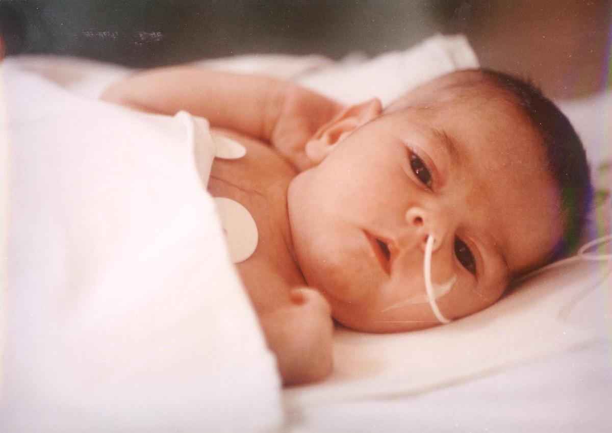 Laura, trasplantada de corazón cuando tenía solo 8 días de vida en el hospital Reina Sofía en el año 1998.