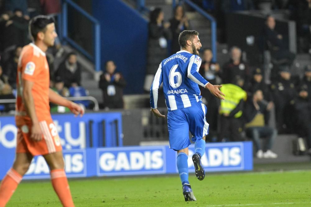 El Dépor golea 4-0 al Oviedo