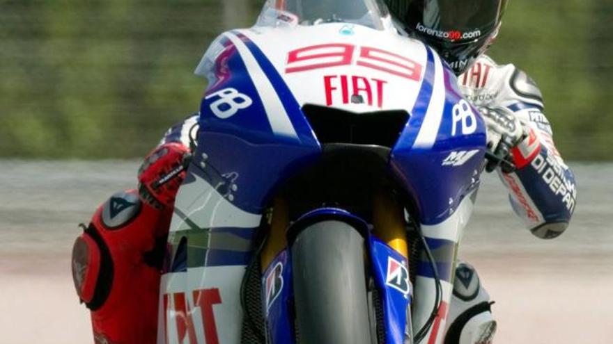 Jorge Lorenzo durante la sesión de entrenamiento en el circuito internacional de Sepang