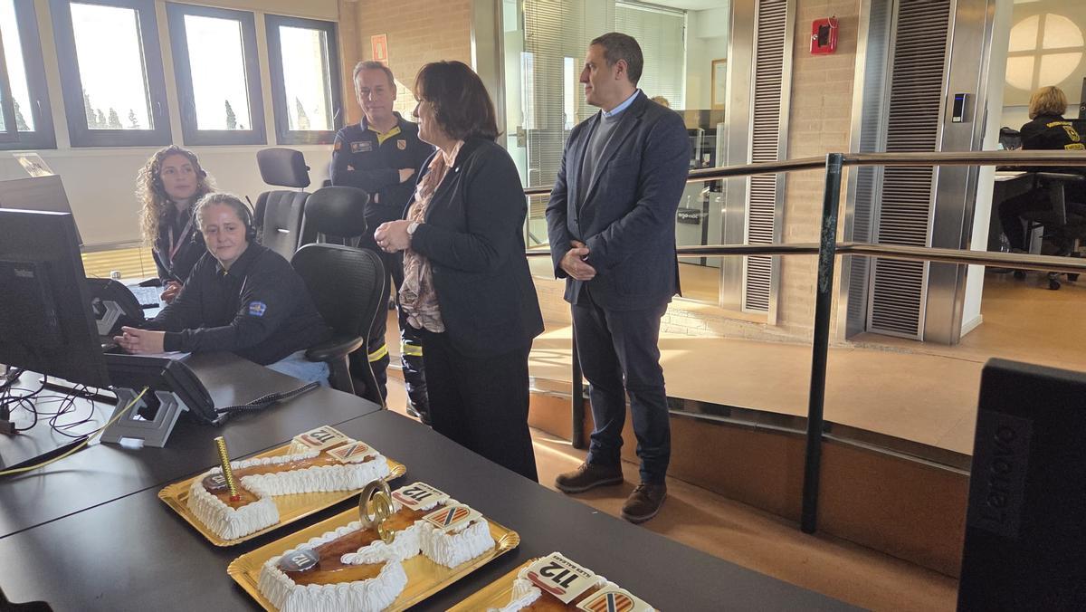 La vicepresidenta Estarellas visitó esta mañana la central de emergencias