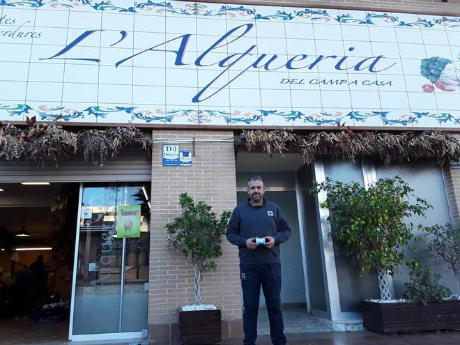 Negocios de alimentación de Alicante que ya se han adherido a la iniciativa del contenedor marrón