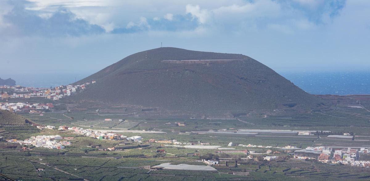 Montaña de Guaza, en el municipio de Arona.