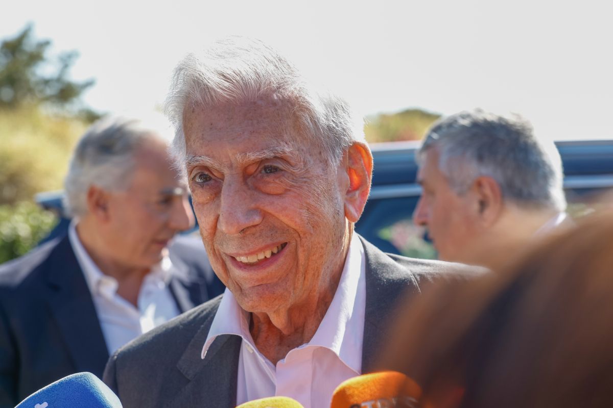 Muere Mario Vargas Llosa