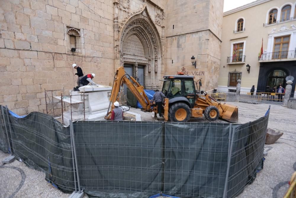 Retoman los trabajos para retirar la Cruz de los Caídos de Callosa de Segura