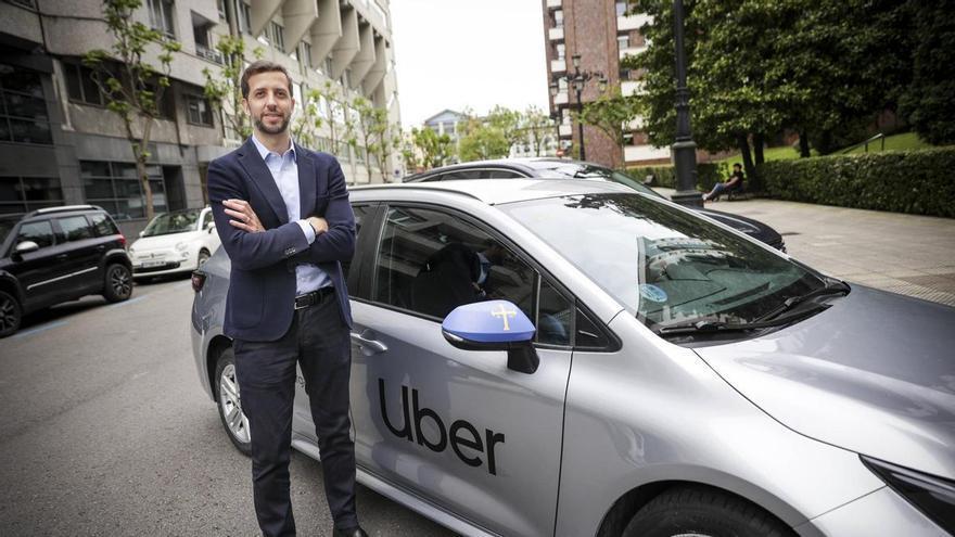 Uber solo podrá transportar viajeros entre las ciudades asturianas, pero no dentro de ellas, afirma el Principado