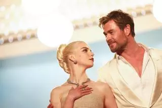 Chris Hemsworth y Anya Taylor-Joy en la premiere de 'Furiosa' en Cannes