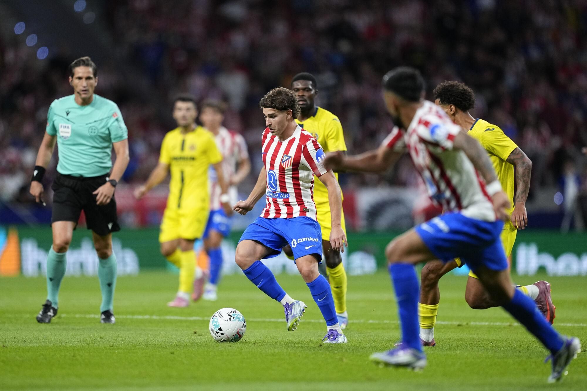 Julian Alvarez of Atletico de Madrid in action during the Spanish League, LaLiga EA Sports, football match played between Atletico de Madrid and Villarreal CF at Riyadh Air Metropolitano stadium on September 13, 2025, in Madrid, Spain. AFP7 13/09/2025 ONLY FOR USE IN SPAIN. Oscar J. Barroso / AFP7 / Europa Press;2025;SOCCER;SPAIN;SPORT;ZSOCCER;ZSPORT;Atletico de Madrid v Villarreal CF - LaLiga EA Sports