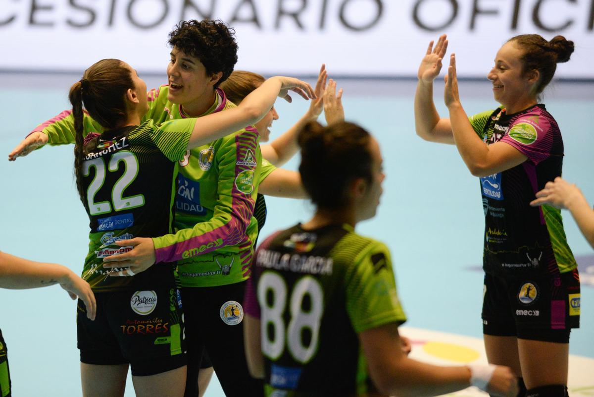 Primer partido de la final de la EHF European Cup entre el Rincón ...