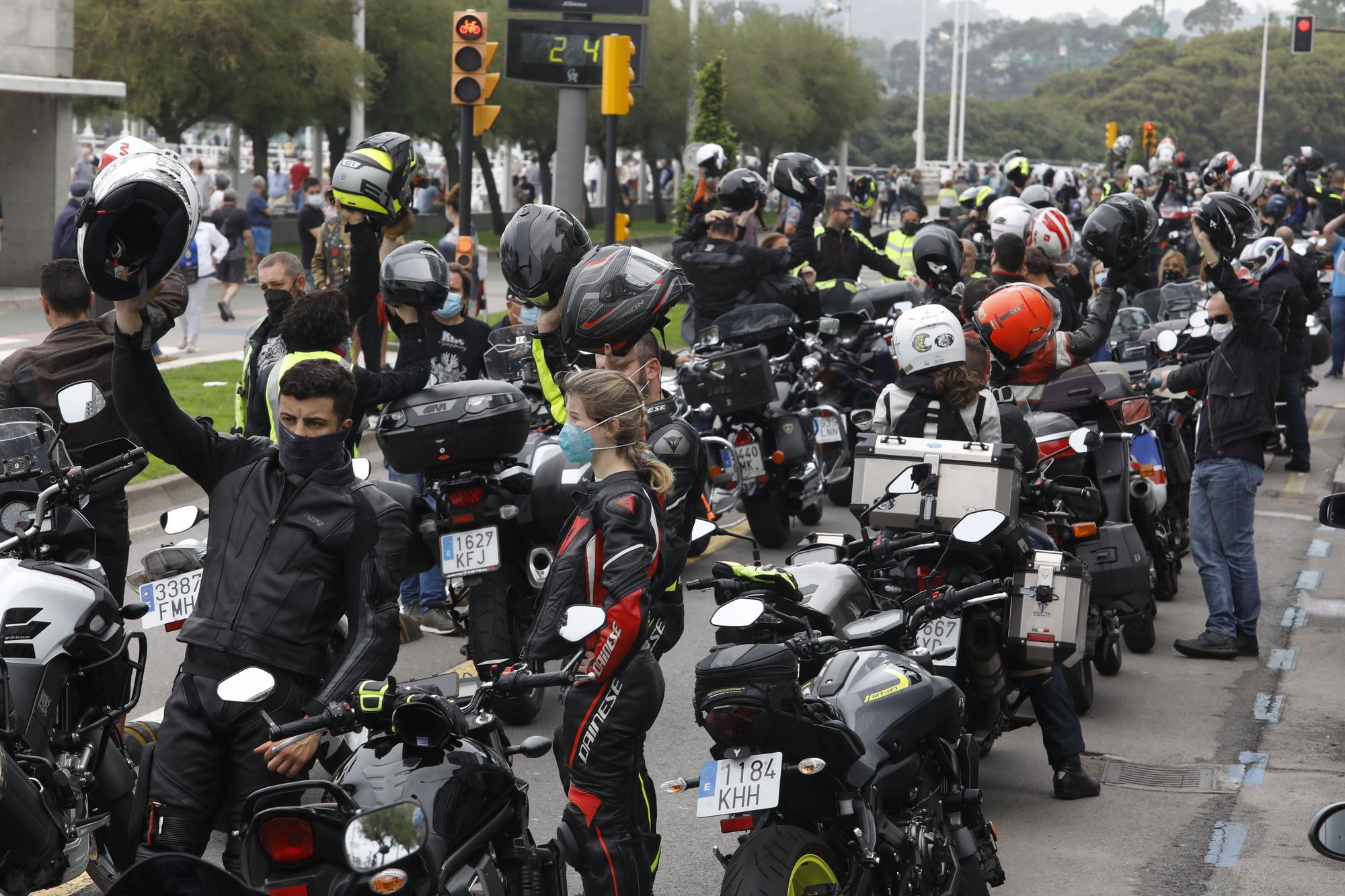 Concentración motos en Gijón