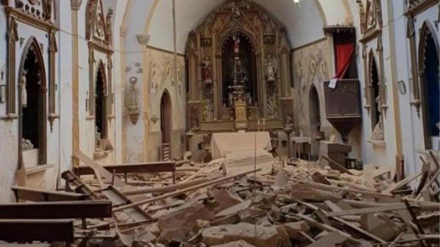 Dach der Kirche von Son Negre auf Mallorca stürzt in sich zusammen