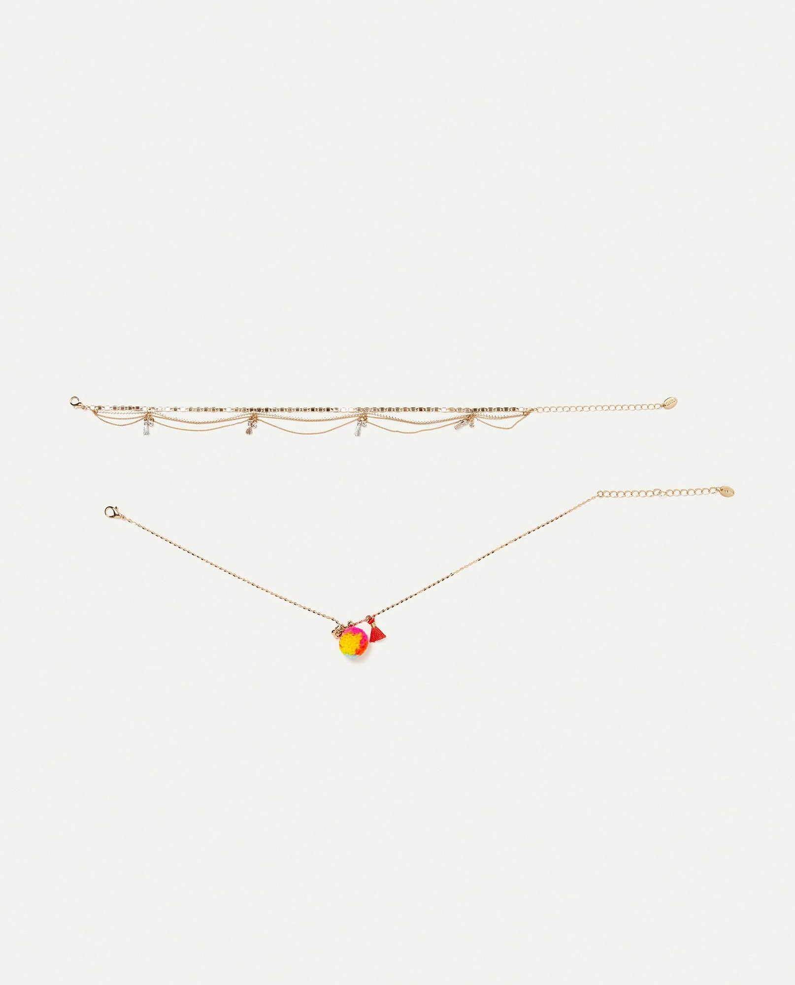 Joyería de verano: collares con pompón