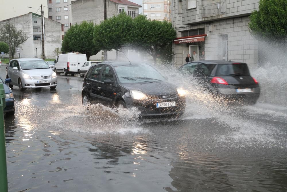 Fuerte tormenta y granizo en O Carballiño