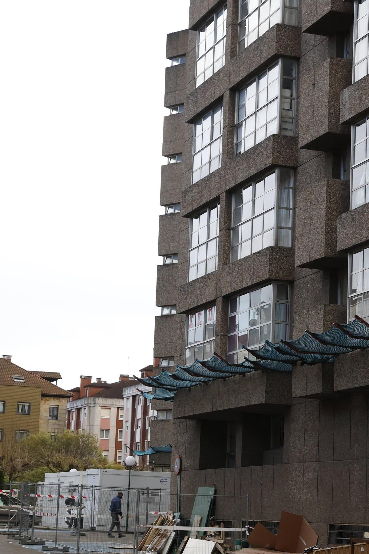 Los preparativos para la obra de la residencia Mixta de Gijón, en imágenes