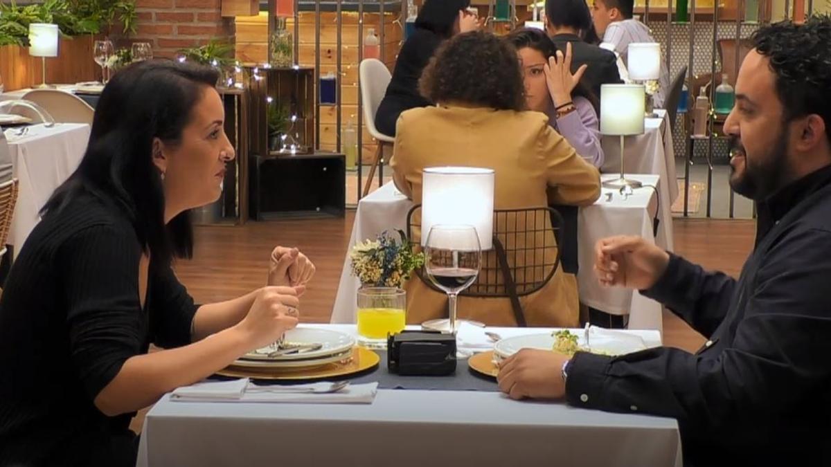 La cena más tensa de First Dates: Rechaza a su cita por ser taurino