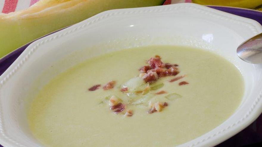 Te enseñamos a preparar un rico gazpacho con los melones de Moncofa